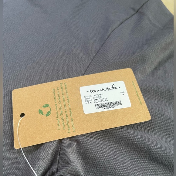 Travis Mathew The Crew Tee T-Shirt S Grey Pinstripe The Eco Collection 1MX382 - Picture 4 of 9